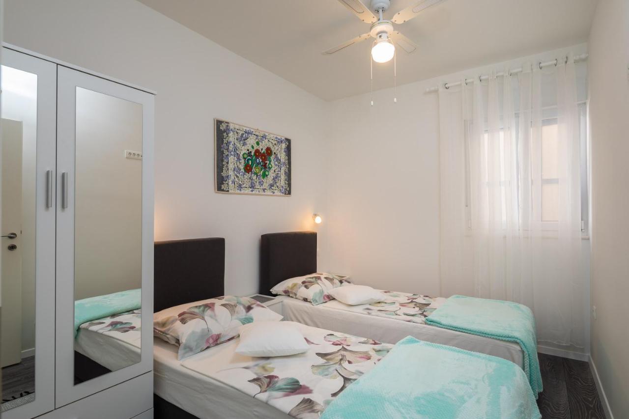 Apartament Seaside Deluxe Jesenice  Zewnętrze zdjęcie